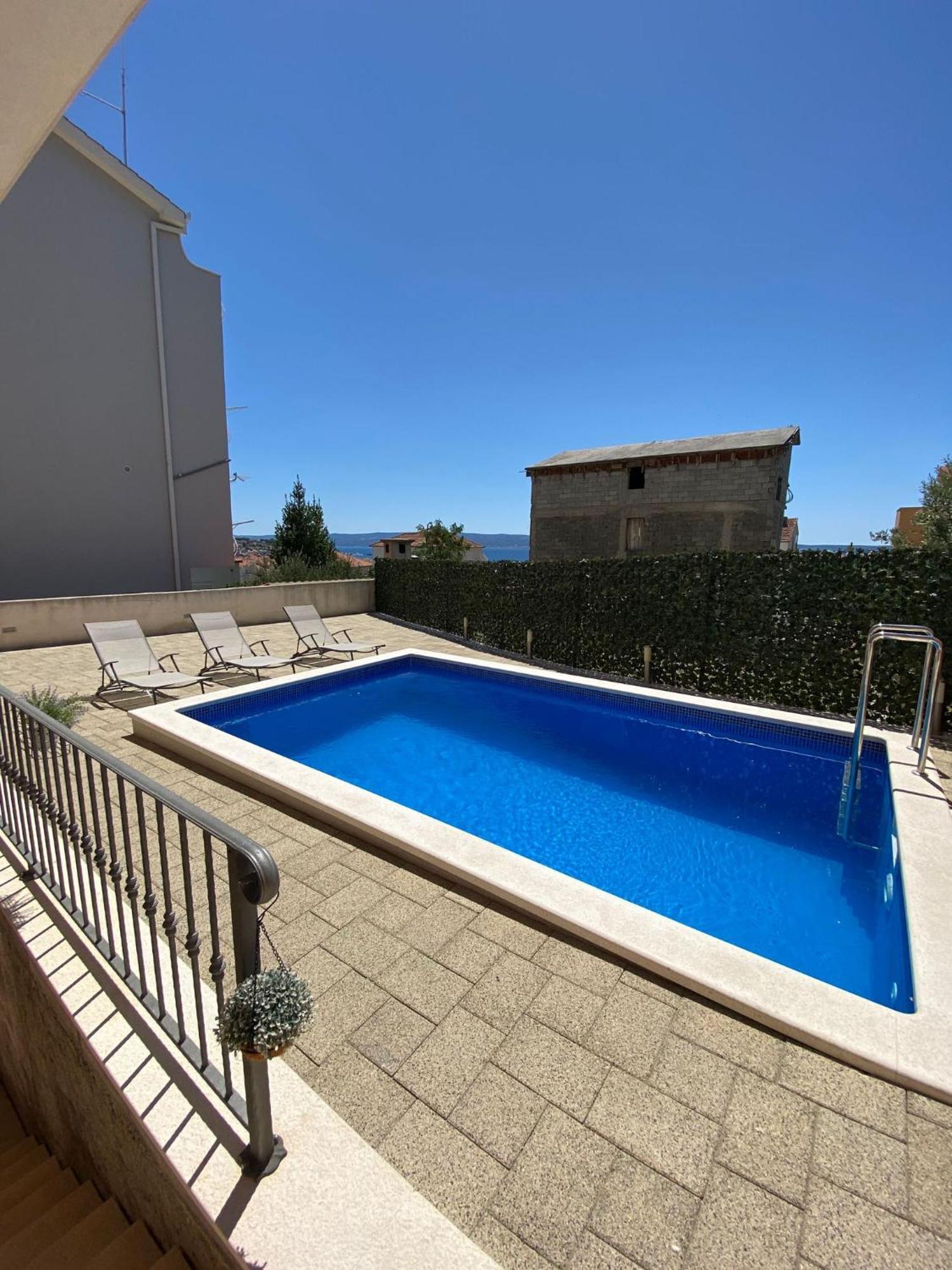 Ana Apartment